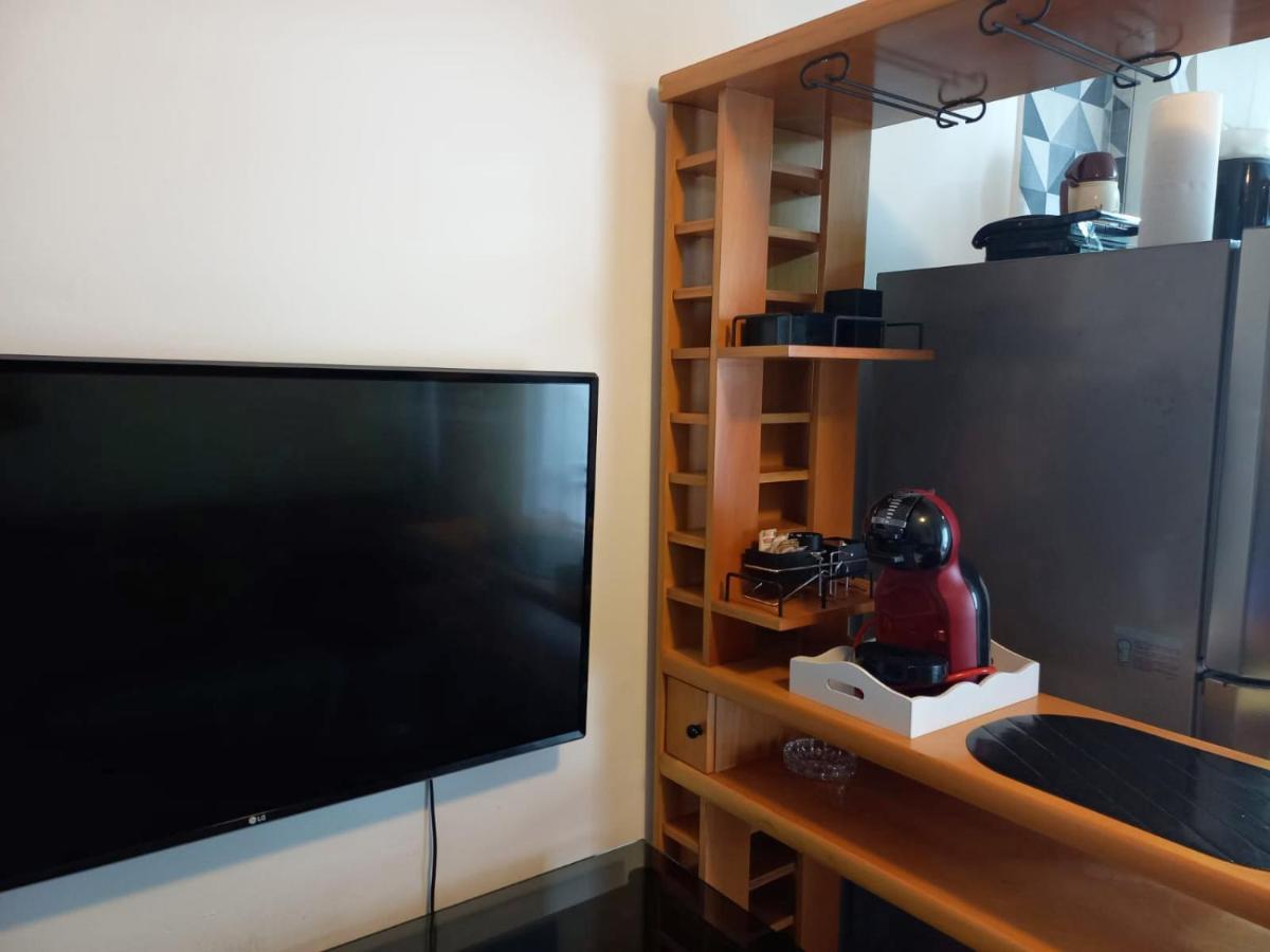 Flat Recem Reformado - Excelente Localizacao - Ssaparts Brasll Salvador Kültér fotó